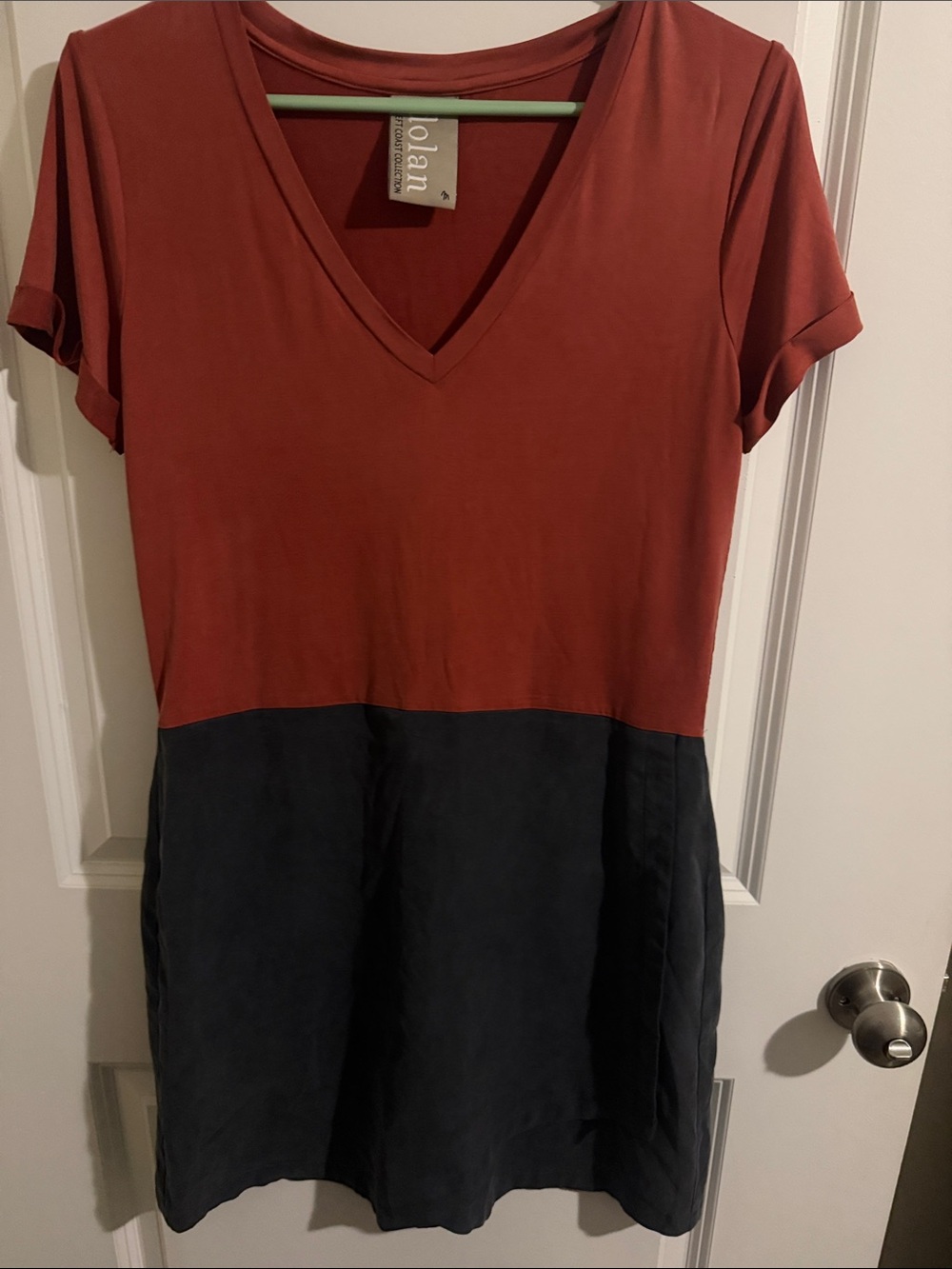 Anthropologie Dolan Left Coast Collection Two-Tone V-Neck Dress Rust & Charcoal